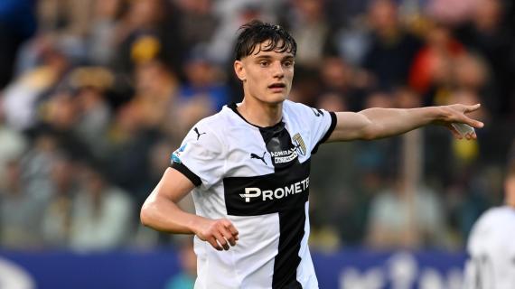 Milan, Leoni il primo obiettivo per il dopo Thiaw. Ma occhio alla concorrenza del Liverpool