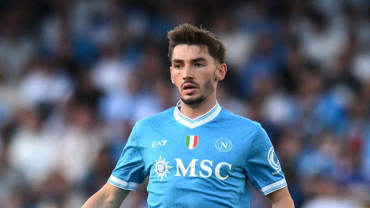 Gilmour, che sfortuna: il centrocampista del Napoli salta i Mondiali con la Scozia per infortunio