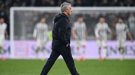 LIVE TMW - Mourinho: "Abbiamo bisogno di giocatori multifunzionali. Mancini può giocare mediano"