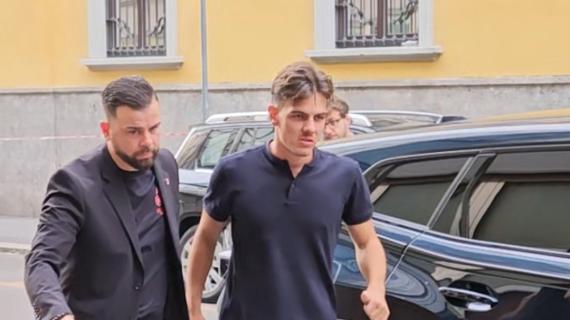 Jashari è del Milan, blitz Parma per Sebastiano Esposito: la raffica di mercato delle 18