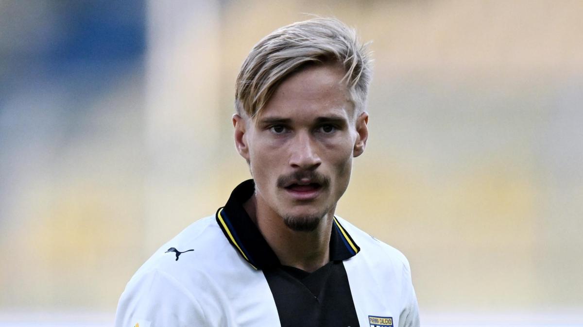 Il lampo di Almqvist fa bene al Parma: vittoria che allenta la pressione