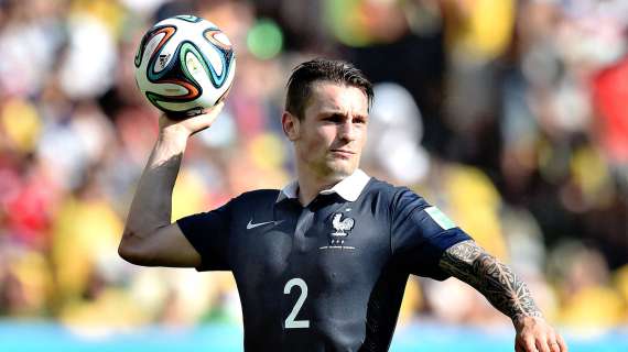 Mathieu Debuchy si ritira a fine stagione. Il terzino del Valenciennes dice basta a 37 anni