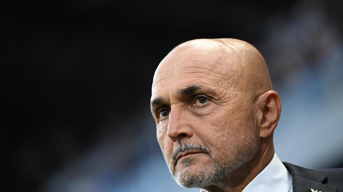 Svolta per la panchina bianconera. Il Corriere dello Sport in apertura: "La Juve a Lucio"