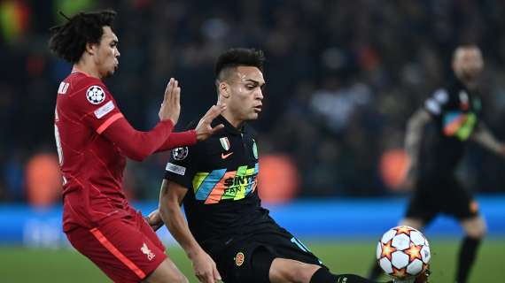 Splendido gol di Lautaro: 0-1 ad Anfield al 61' ma l'Inter è in 10 per un rosso a Sanchez