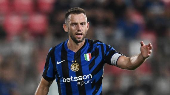 Inter, De Vrij: "Juventus con ottima fase difensiva, l'abbiamo preparata al meglio"