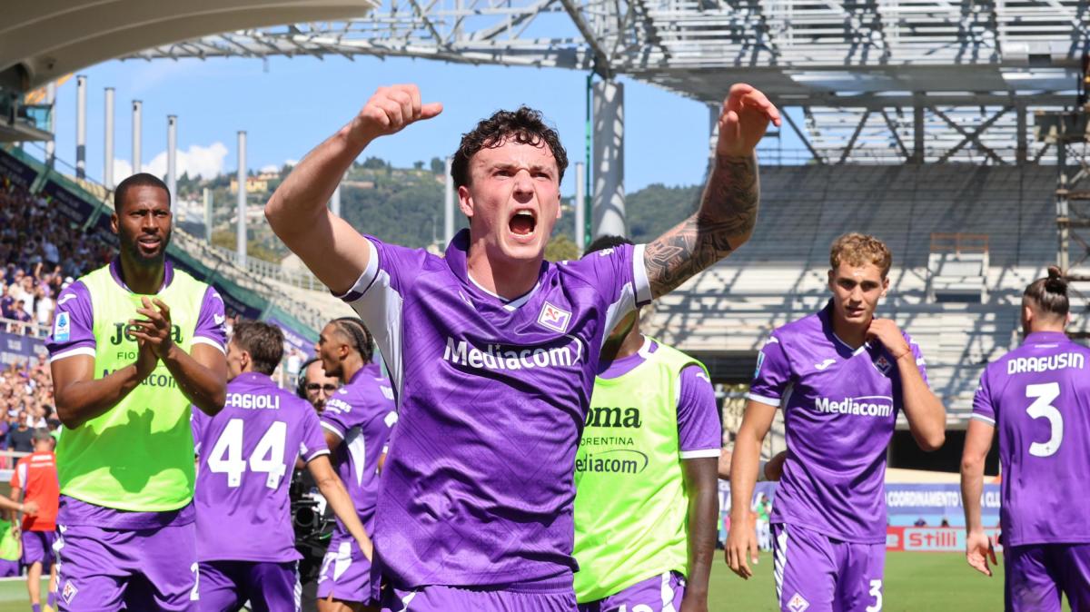 Gilmour apre, Jimenez risponde, poi legni e grandi parate: finisce 1-1 tra Fiorentina e Napoli