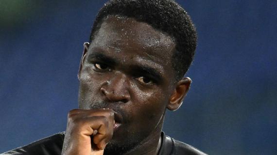 Cagliari, perso Belotti Pisacane ritrova Luvumbo. In 3 lavorano a parte, il punto