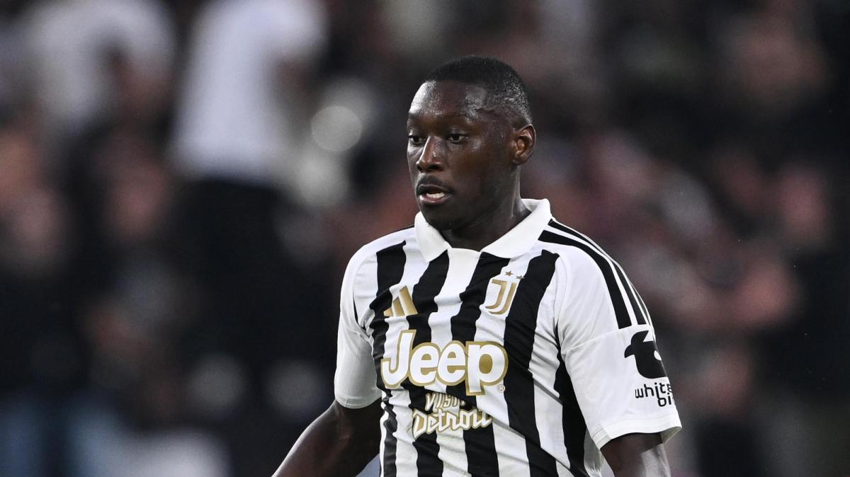 Juventus, Kolo Muani: "Mentalità giusta, stasera il pubblico è stato incredibile"