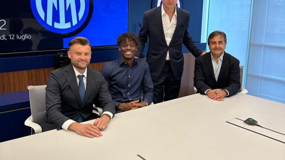 UFFICIALE: Bisseck è un nuovo giocatore dell'Inter. Sarà nerazzurro fino al 2028