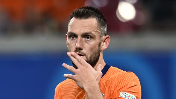 Inter, Arabia su De Vrij? L'agente: "Solo rumors, adesso è concentrato sugli Europei"