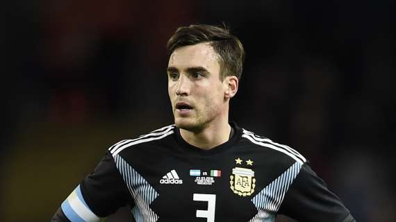 Lione, accordo con l'Ajax per l'acquisto di Tagliafico. Ancora il difensore non ha risposto