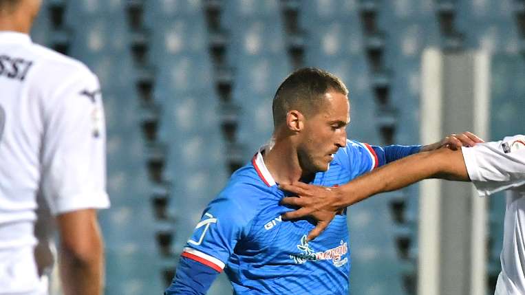 Lecco, Ganz: "Ero sul mercato, ma sono rimasto. Ora voglio la doppia cifra"