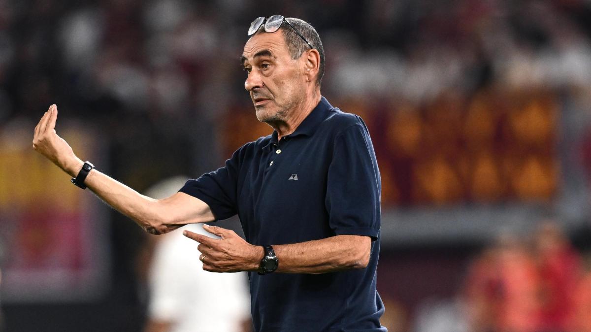 Atalanta, Sarri parla a DAZN senza cuffie: "L'inserimento di Rowe e Kessié deve iniziare"