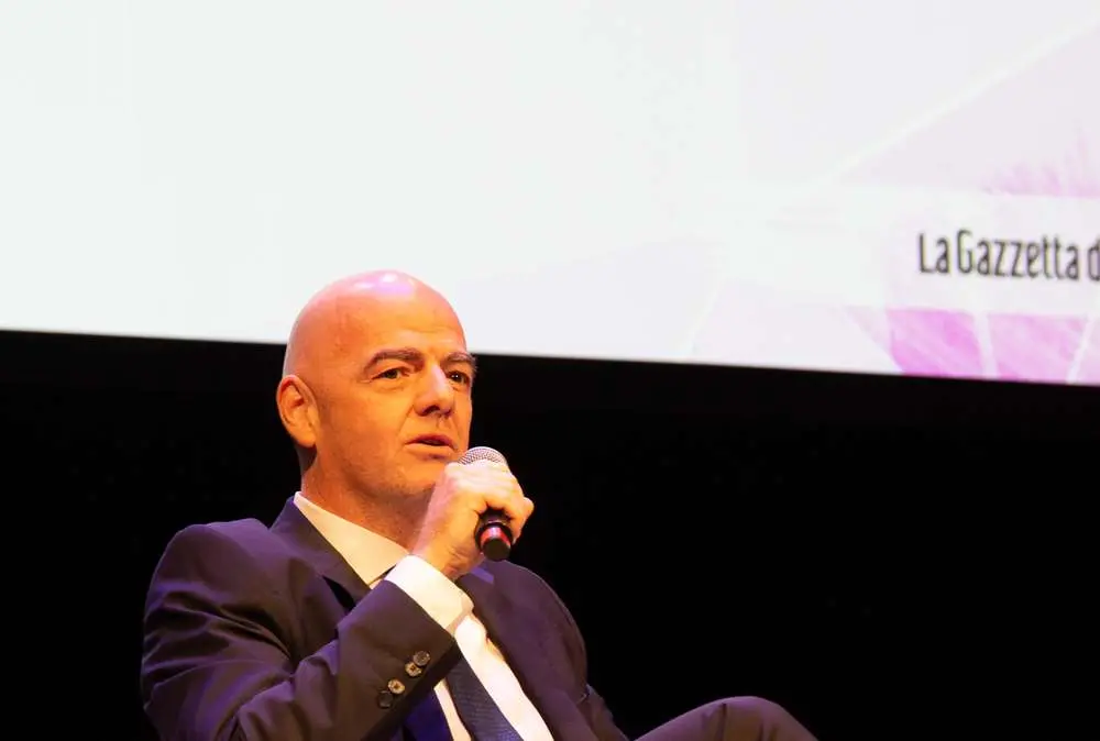 Infantino si difende dalle accuse: "Io dietro la Superlega? Solo illazioni e pettegolezzi"