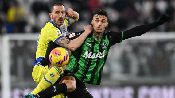 Ritmo, occasioni e grandi giocate: al 45' Sassuolo-Udinese è 1-0 con gol di Scamacca