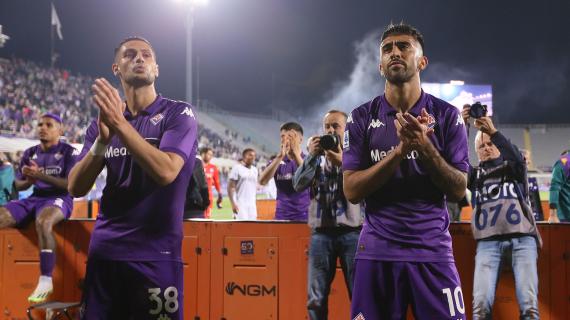 Fiorentina-Napoli 2-2: Biraghi e Nzola illudono i viola, Kvara torna al gol. Gli highlights