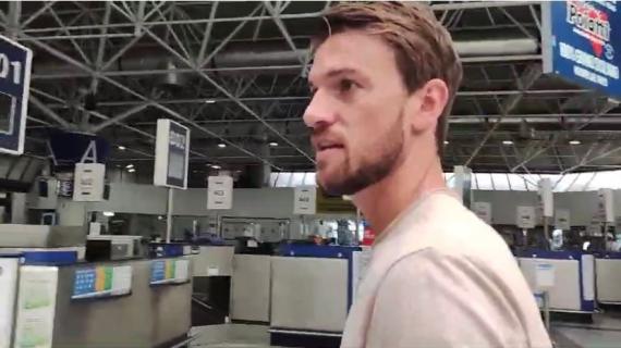 Rugani è atterrato ad Amsterdam: adesso le visite e la firma con l'Ajax fino a giugno