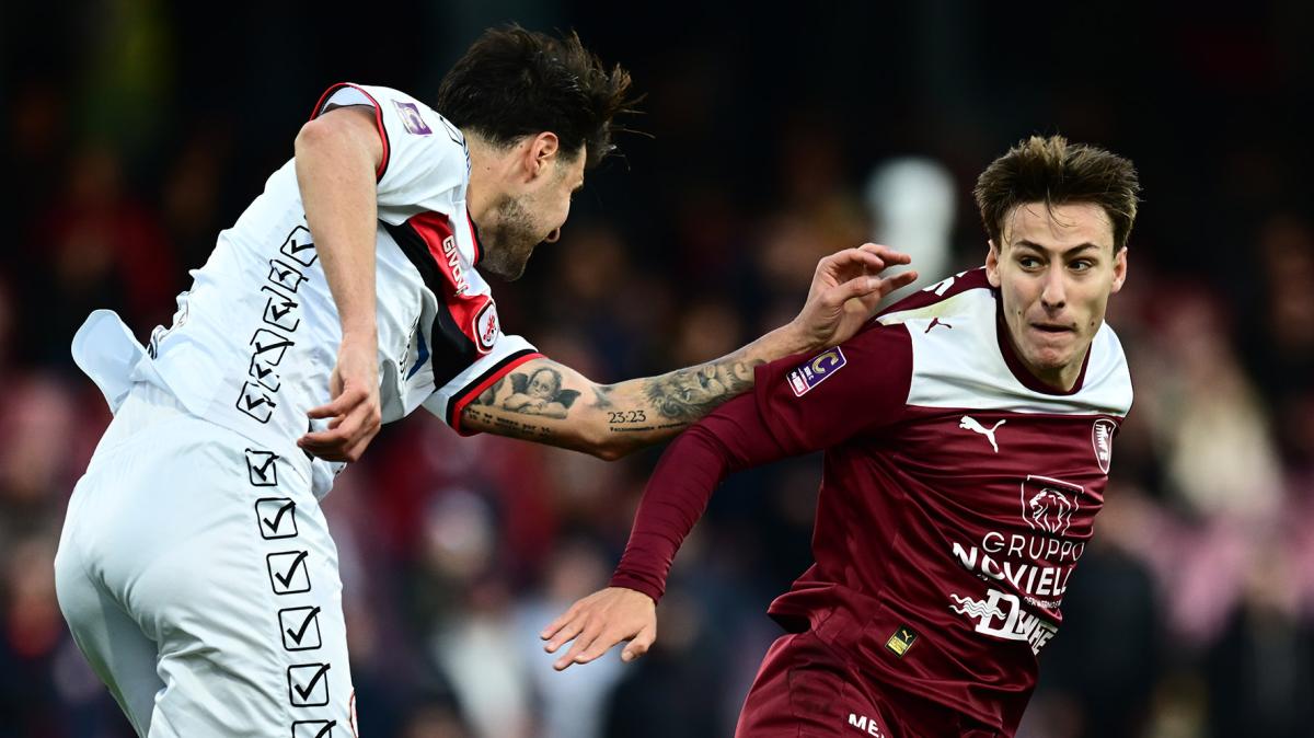 Giugliano, Minelli può partire: Pro Vercelli e Reggina interessate