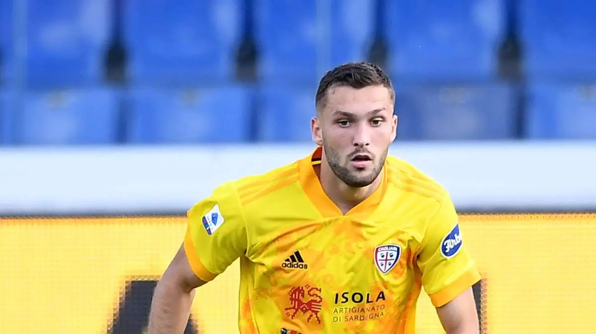 Cagliari, lunedì summit con la Juve per Dragusin. E col Torino idea di scambio Walukiewicz-Izzo