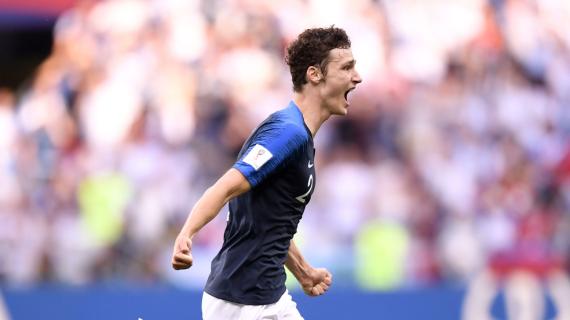 Pavard non rinnova con il Bayern, primi contatti tra l'entourage e il Manchester United