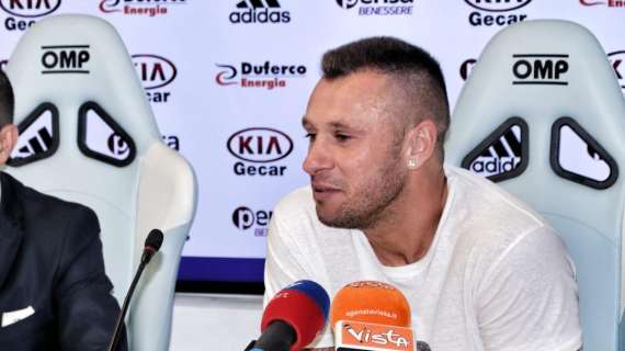 Cassano: "Ho sentito Mazzarri dopo 13 anni. Deve tornare: allenano degli scappati di casa"