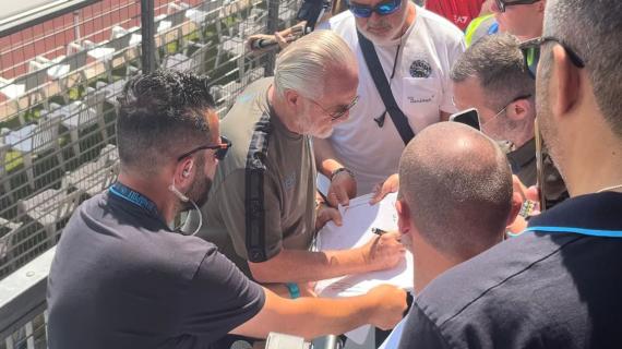 Napoli, ADL risponde a un tifoso a Dimaro: "Hermoso? Si vede che ne capisci poco"