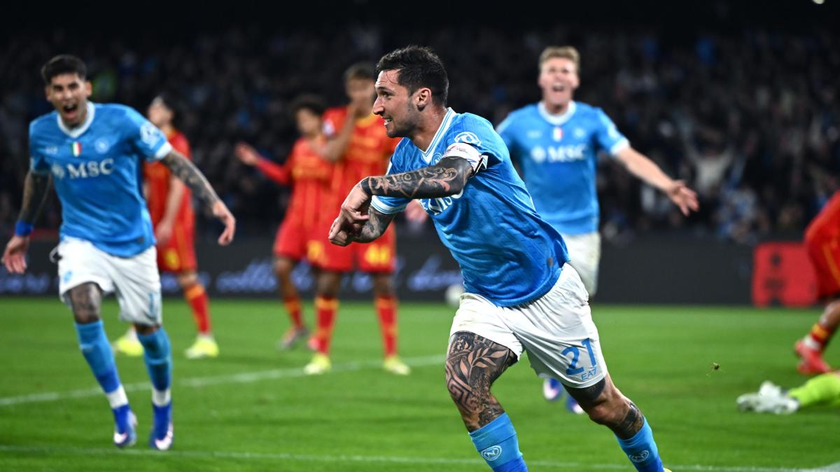 Gara dai due volti contro il Lecce, l'apertura de Il Mattino: "Dr Jekyll e Mr Napoli"