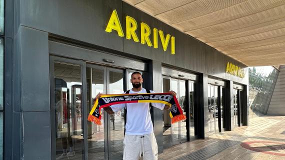 Lecce, ecco Jamil Siebert. Il difensore è arrivato in città, ora le visite mediche