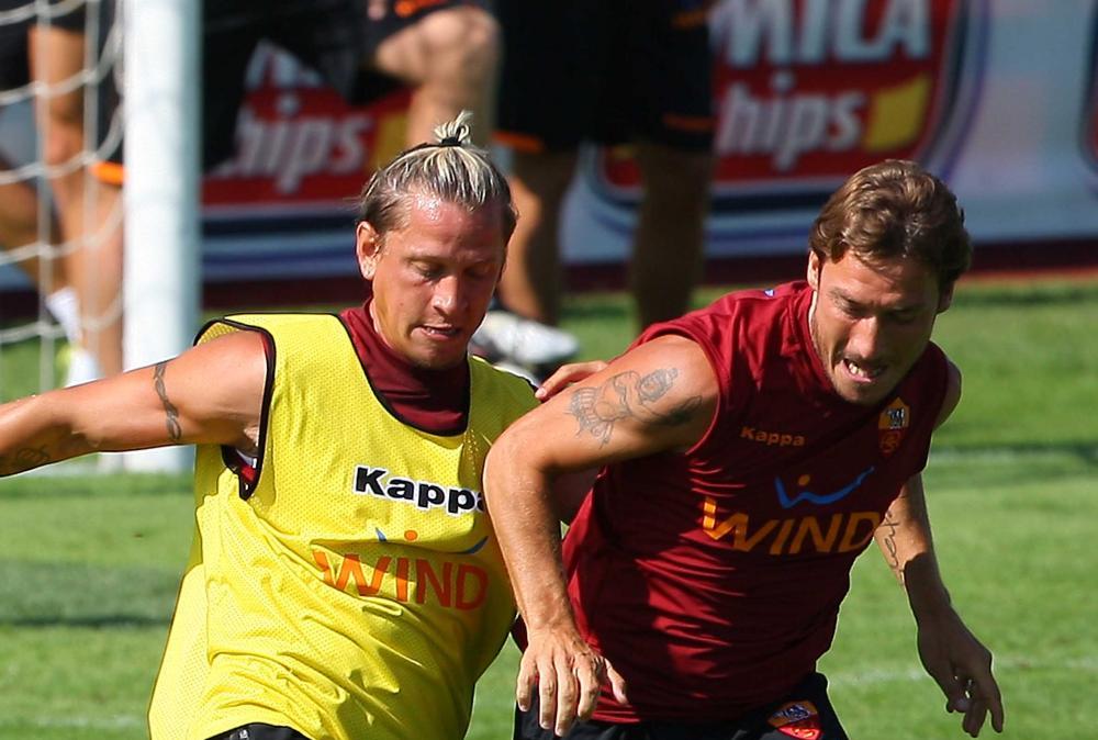 Nel Paris FC brilla Pablo Pagis. L'ex difensore Mexes ci va giù pesante: "Mi ricorda Totti"