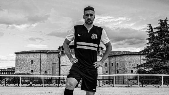 Ascoli, svelata la maglia per i 125 anni del club: si ispira a quella della stagione 1955-56