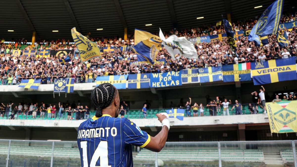 Hellas Verona, Livramento: "Emozione indescrivibile esultare sotto la curva"