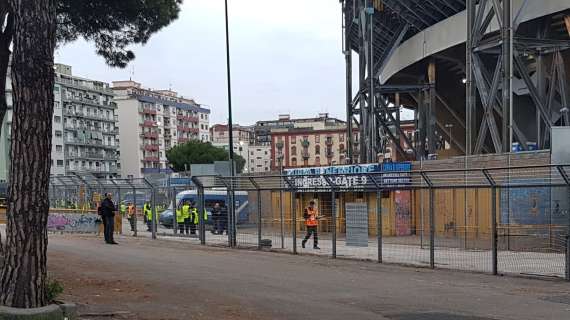 Striscione degli ultras del Napoli alla squadra: "Non vi dà l'impunità aver vinto il tricolore"
