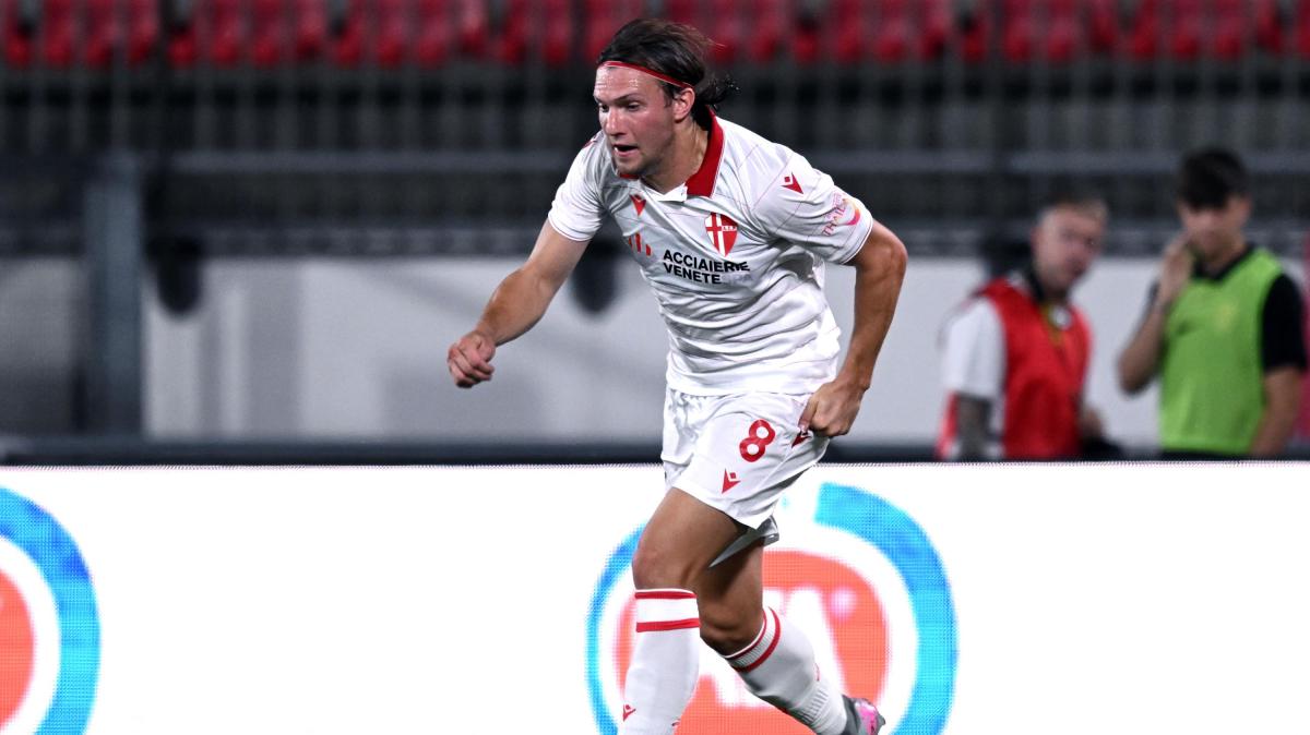 Padova-Fusi, avanti insieme. Il calciatore ha prolungato l'accordo con il club fino al 2029