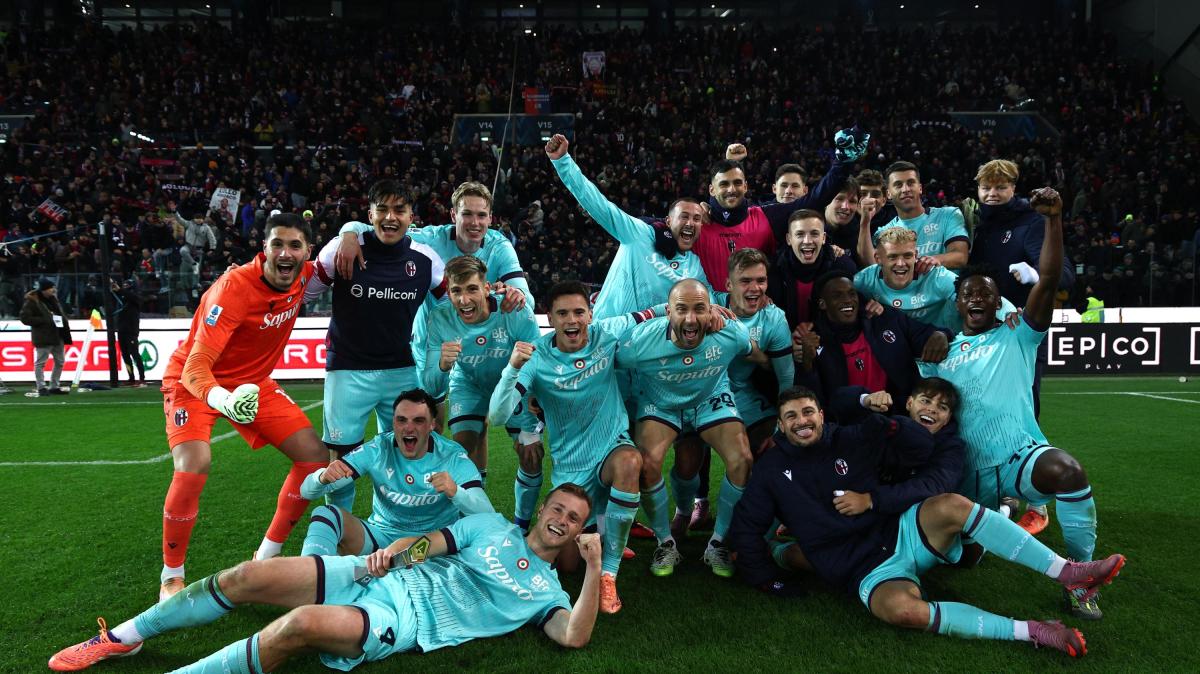 Bologna sogna in grande e va in vetta per qualche ora. Udinese travolta con regali anticipati