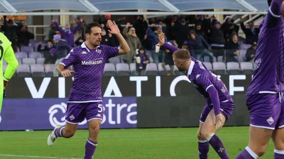 Un 3-0 alla Salernitana per scacciare la crisi di novembre. La Fiorentina ritrova tre punti in Serie A