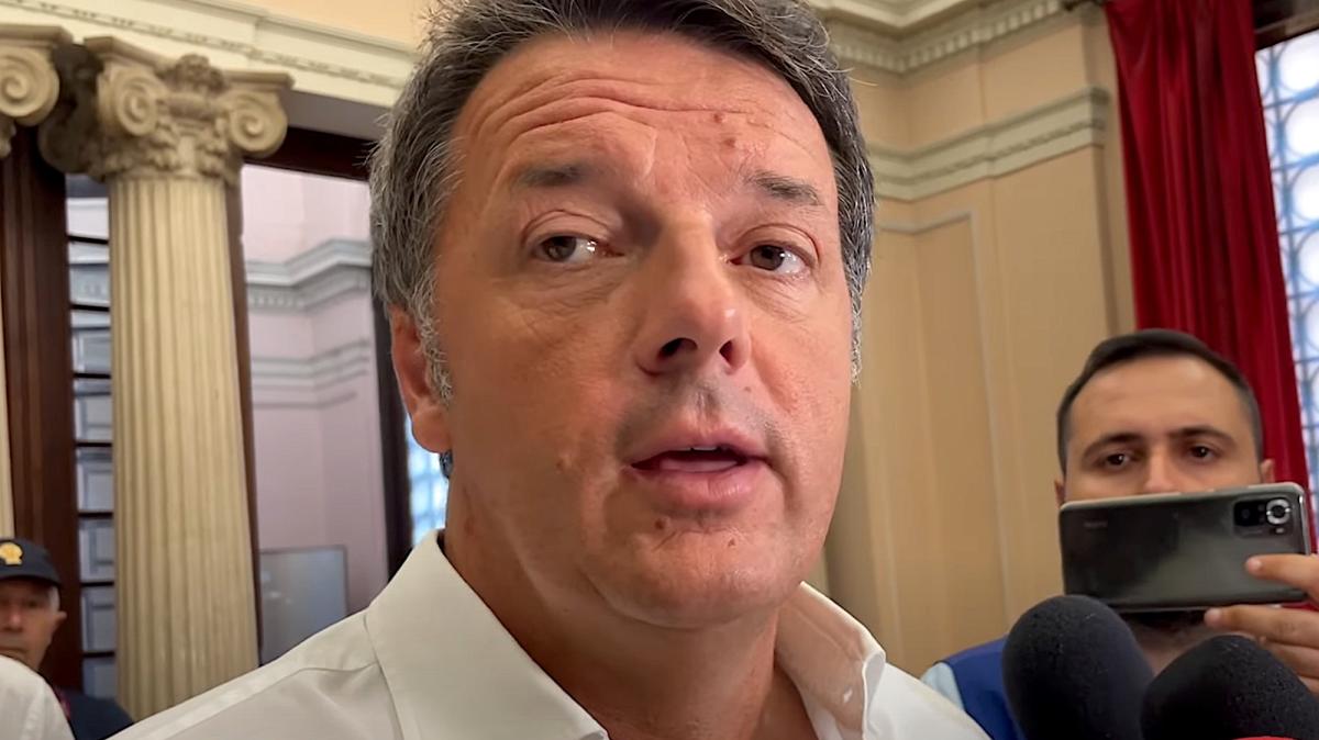 Renzi e la Fiorentina: "Come sempre spero nello Scudetto. Speriamo in Grosso"
