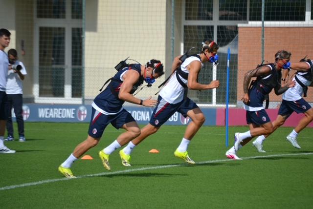 Bologna, via alla nuova stagione. Le immagini del primo allenamento dei rossoblù