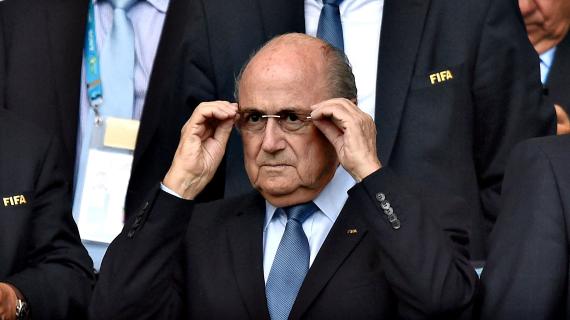 FIFA, Blatter si scaglia contro Infantino: "Situazione chiara: deve essere sospeso"