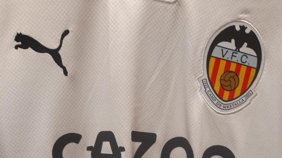 UFFICIALE: Valencia, rinnovo di contratto per Alberto Marì: il centravanti firma fino al 2026