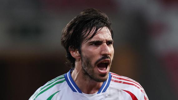 Tonali torna in Italia e incontra il suo agente. Sullo sfondo resta sempre vigile la Juventus