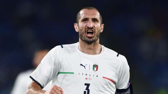 L’Italia schianta la Turchia all’esordio, France Football: “Dimostrazione di forza”