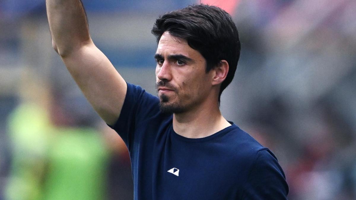 Cuesta furioso per l'arbitraggio di Parma-Roma, Tommasi a Open Var: "Rigore evidente"