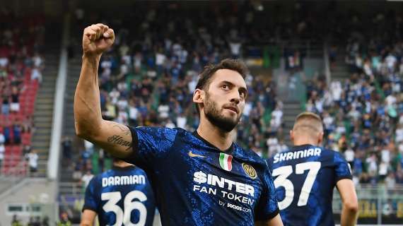 Calhanoglu al Corriere dello Sport: "Mai pensato di restare senza squadra. Inter favorita"
