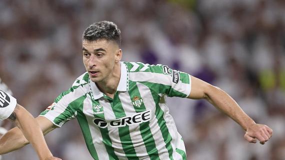 Stasera sfideranno la Fiorentina, ma tre giocatori del Betis potevano giocare per i viola