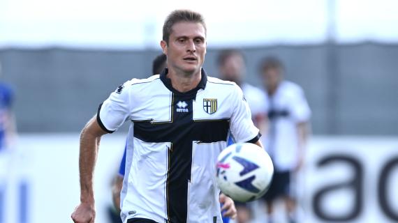 Lecce, altro colpo dalla Serie B: arriva Simone Romagnoli dal Parma