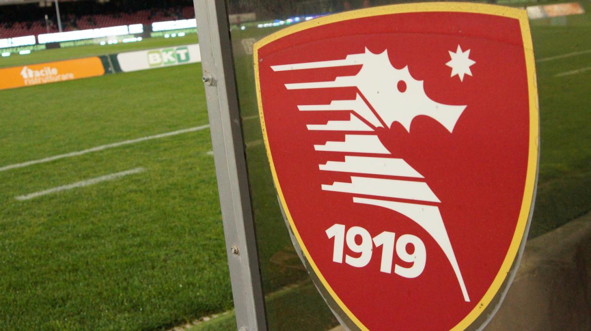 La Salernitana guarda al futuro: primo contratto da professionisti per due classe 2009