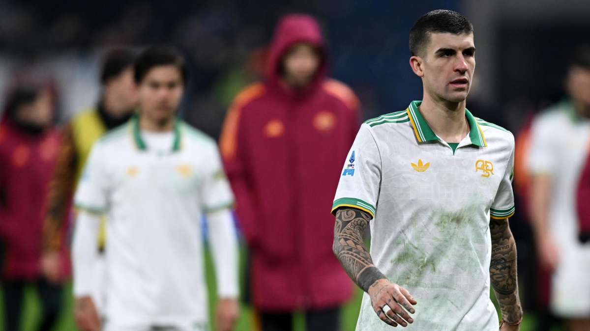 Cambiano gli equilibri in vetta, La Repubblica in prima pagina: "La Juve frena, la Roma cade"