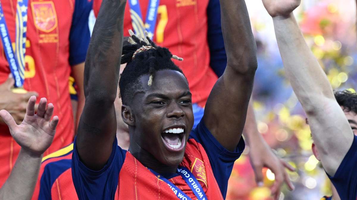 Fratelli rivali ai Mondiali, Iñaki Williams a Nico: "Milioni di immigrati orgogliosi di te"