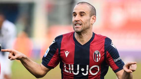 Bologna, Palacio: "Voglio giocare fino a 40 anni. Lotto per una maglia da titolare"