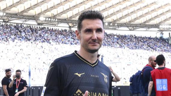 Klose: "Mai contattato dalla Lazio. Inzaghi? Rispetto all'inizio ha fatto passi da gigante"